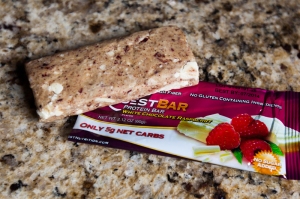 quest-protein-bar-white-chocolate-raspberry-review-1
